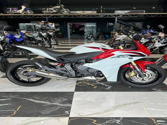HONDA CBR 600F 